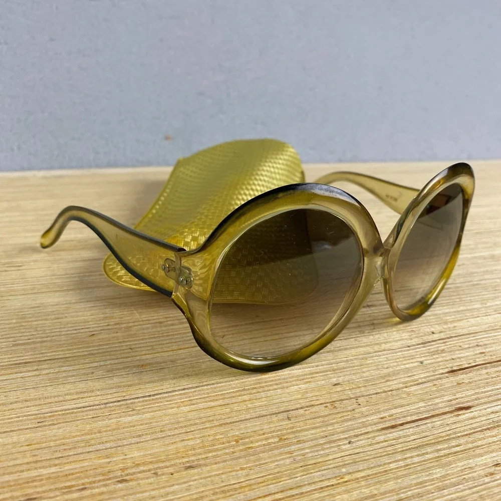 Vintage French riviera chic Sunglasses Oversized Semi Round Brown paris
